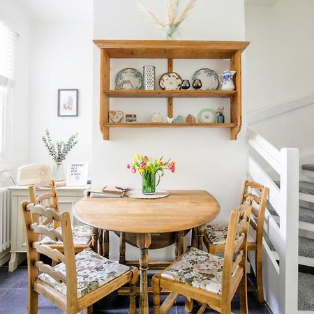 Chester Stays - Lovely 2 Bedroom House In The Heart Of Chester Luaran gambar