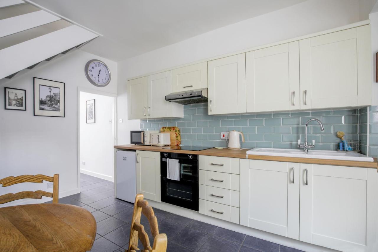 Chester Stays - Lovely 2 Bedroom House In The Heart Of Chester Luaran gambar